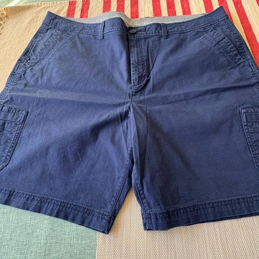 Eddie Bauer Women’s Navy Blue Cargo Shorts